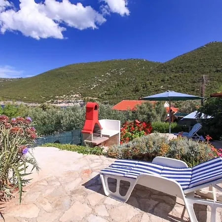 Feriehus Robinson Ina 3 Gdinj