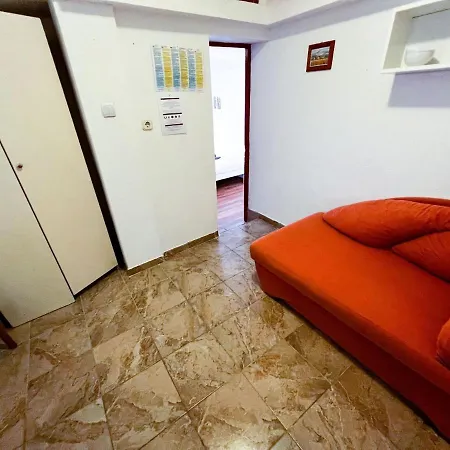 Robinson Ina 3 Gdinj