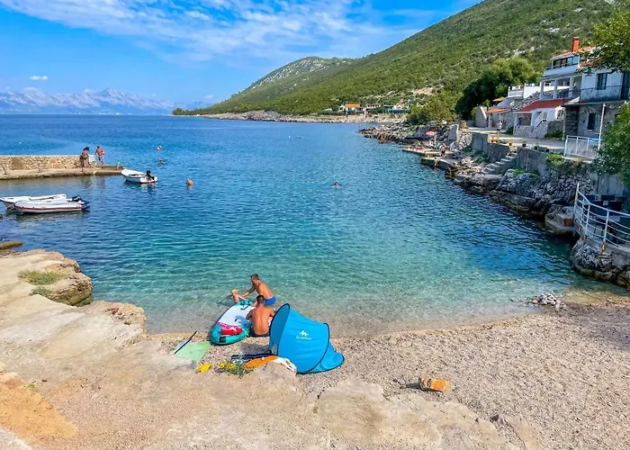 Robinson Ina 3 Hébergement de vacances *